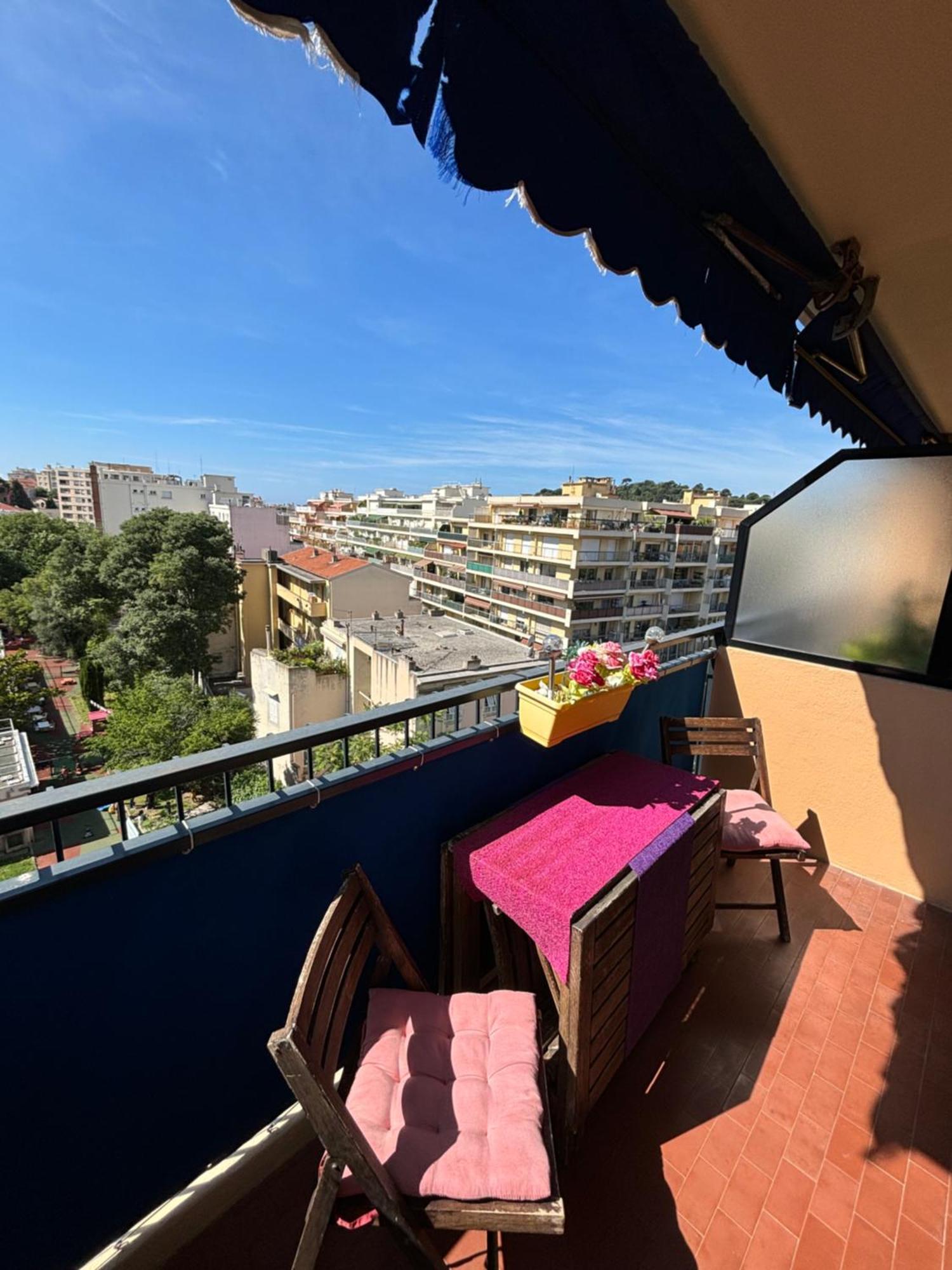 Apartment Corniche Andre De Joly - T2 Lumineux Au Port De *